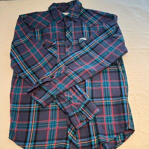 Top Designs Plaid Mountain Shirt--Size M